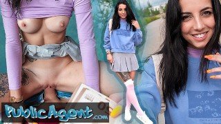 Outdoor Euro Fuck Sessions with Gorgeous Flashing Coeds